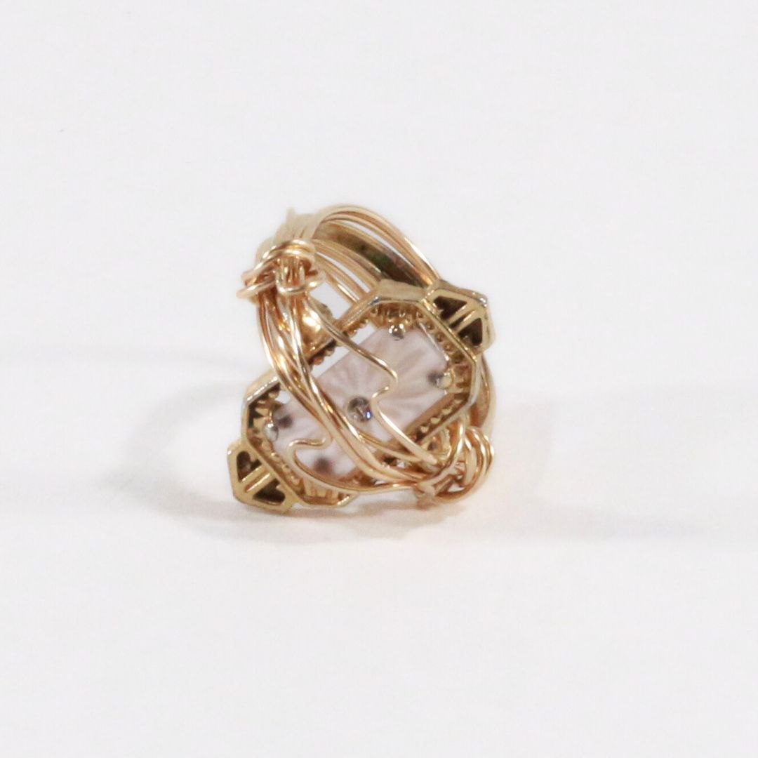 Avon Beauty - Vintage Cocktail Ring